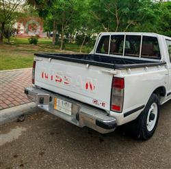 نيسان بيك اب